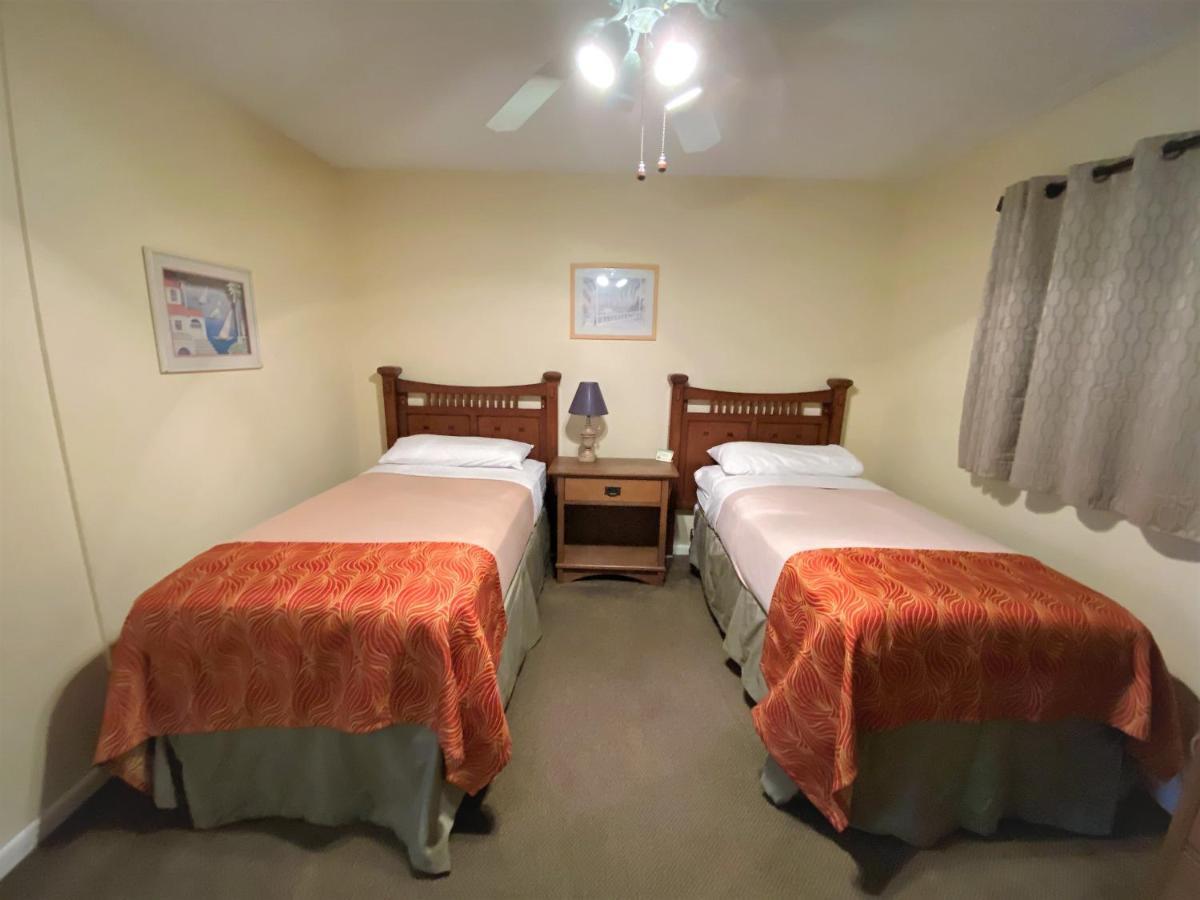 All Seasons Vacation Resort By Liberte Madeira Beach Ngoại thất bức ảnh