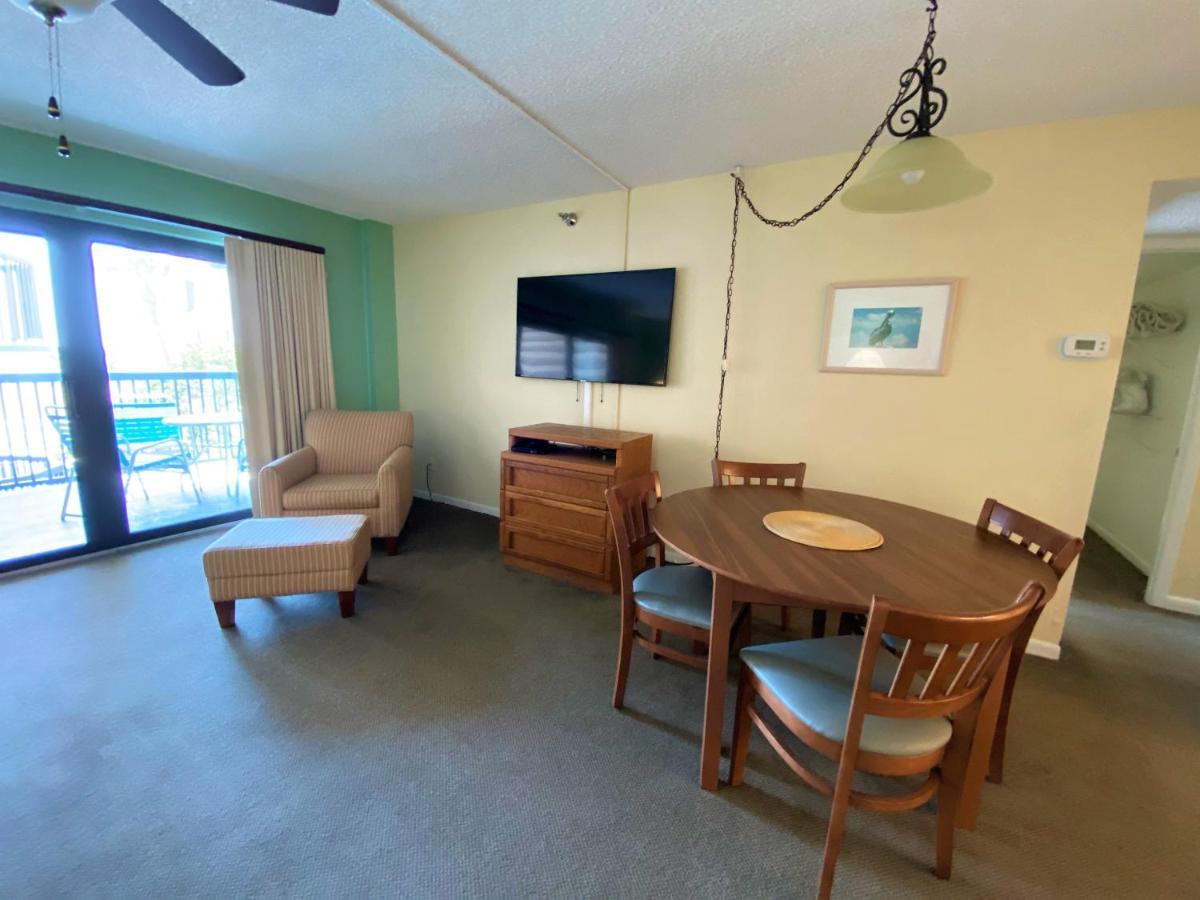 All Seasons Vacation Resort By Liberte Madeira Beach Ngoại thất bức ảnh