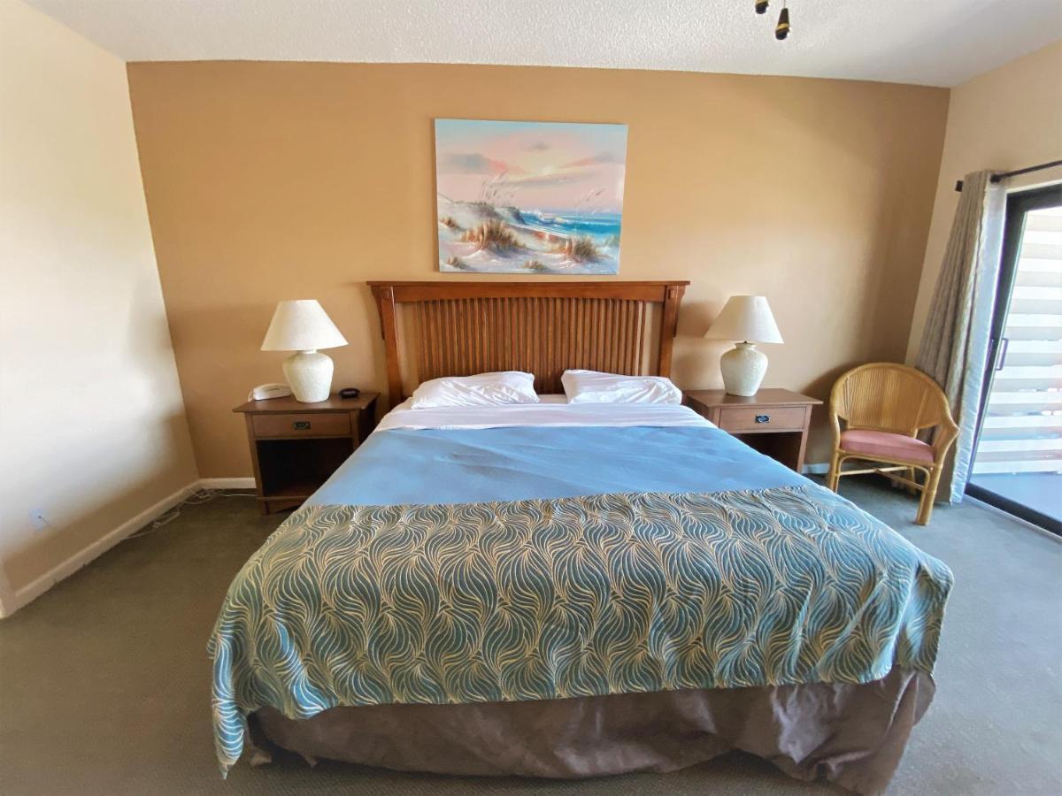 All Seasons Vacation Resort By Liberte Madeira Beach Ngoại thất bức ảnh