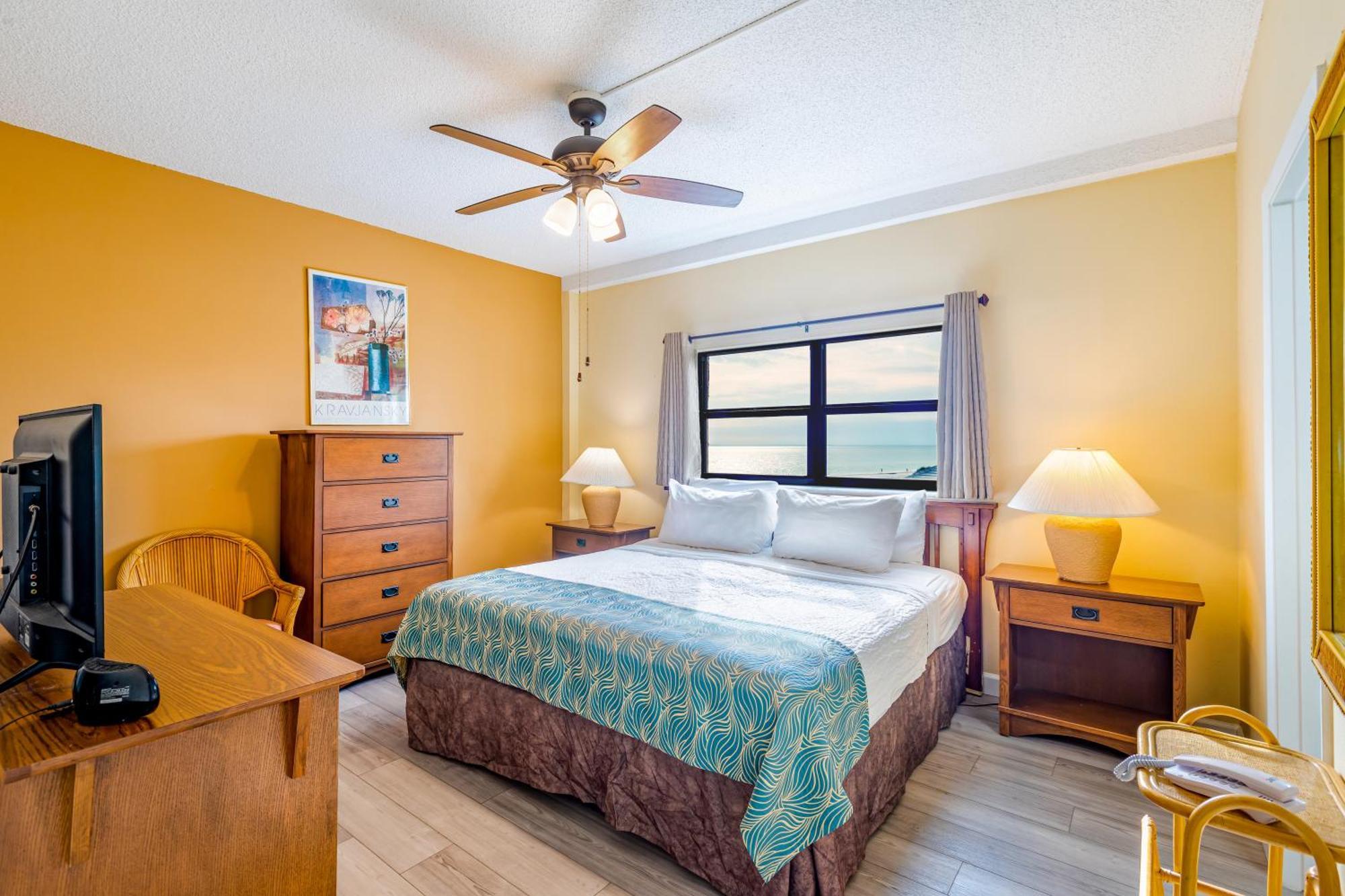 All Seasons Vacation Resort By Liberte Madeira Beach Ngoại thất bức ảnh